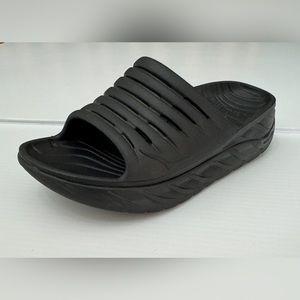 Hoka One One Ora Recovery Slides-8 fits like 7
